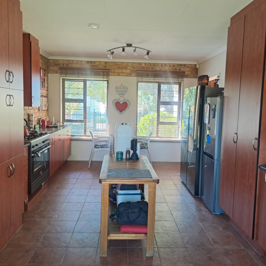 3 Bedroom Property for Sale in Deneysville Free State